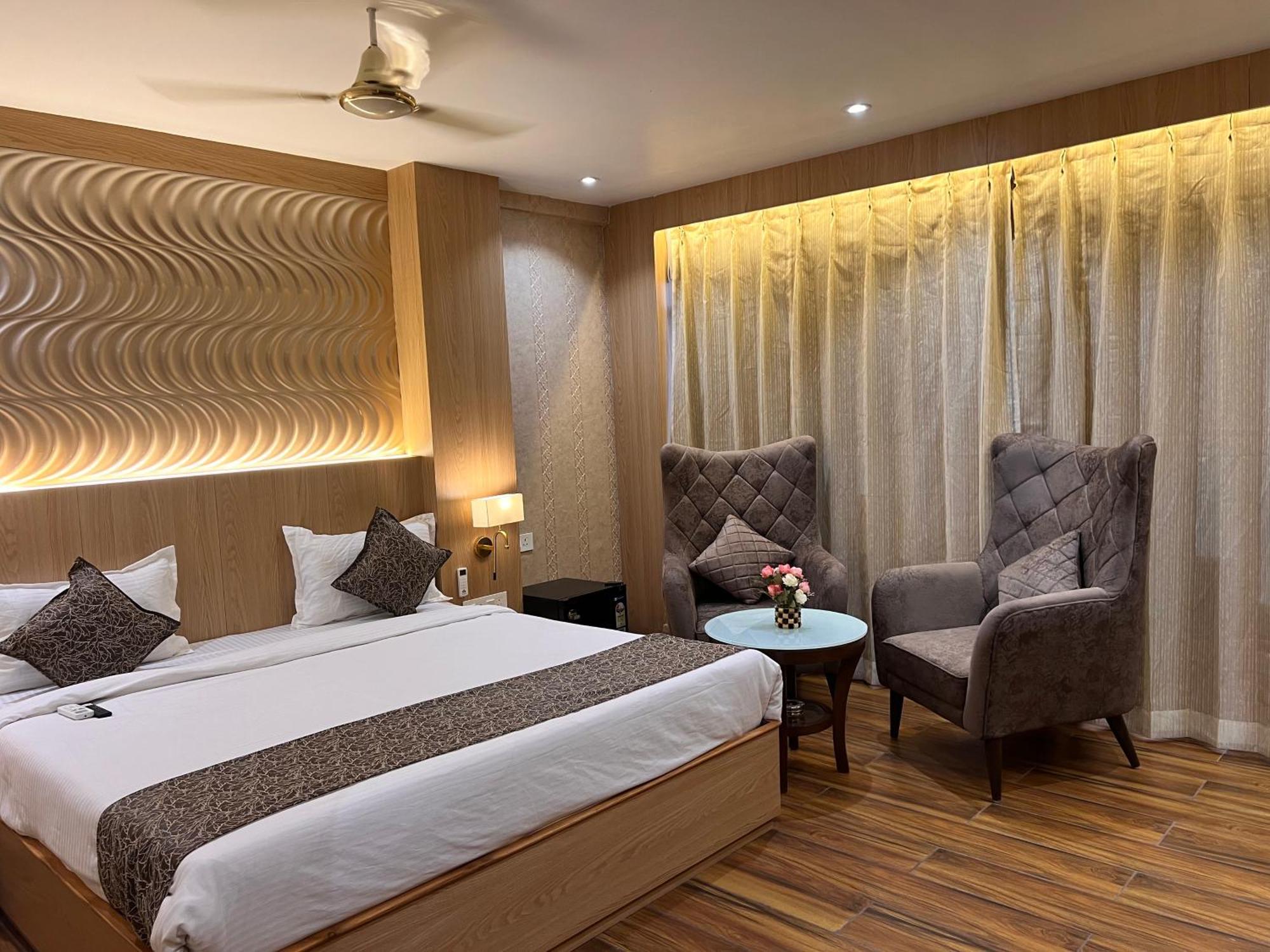 Hotel Jk Palace Allāhābād Junction Exteriér fotografie