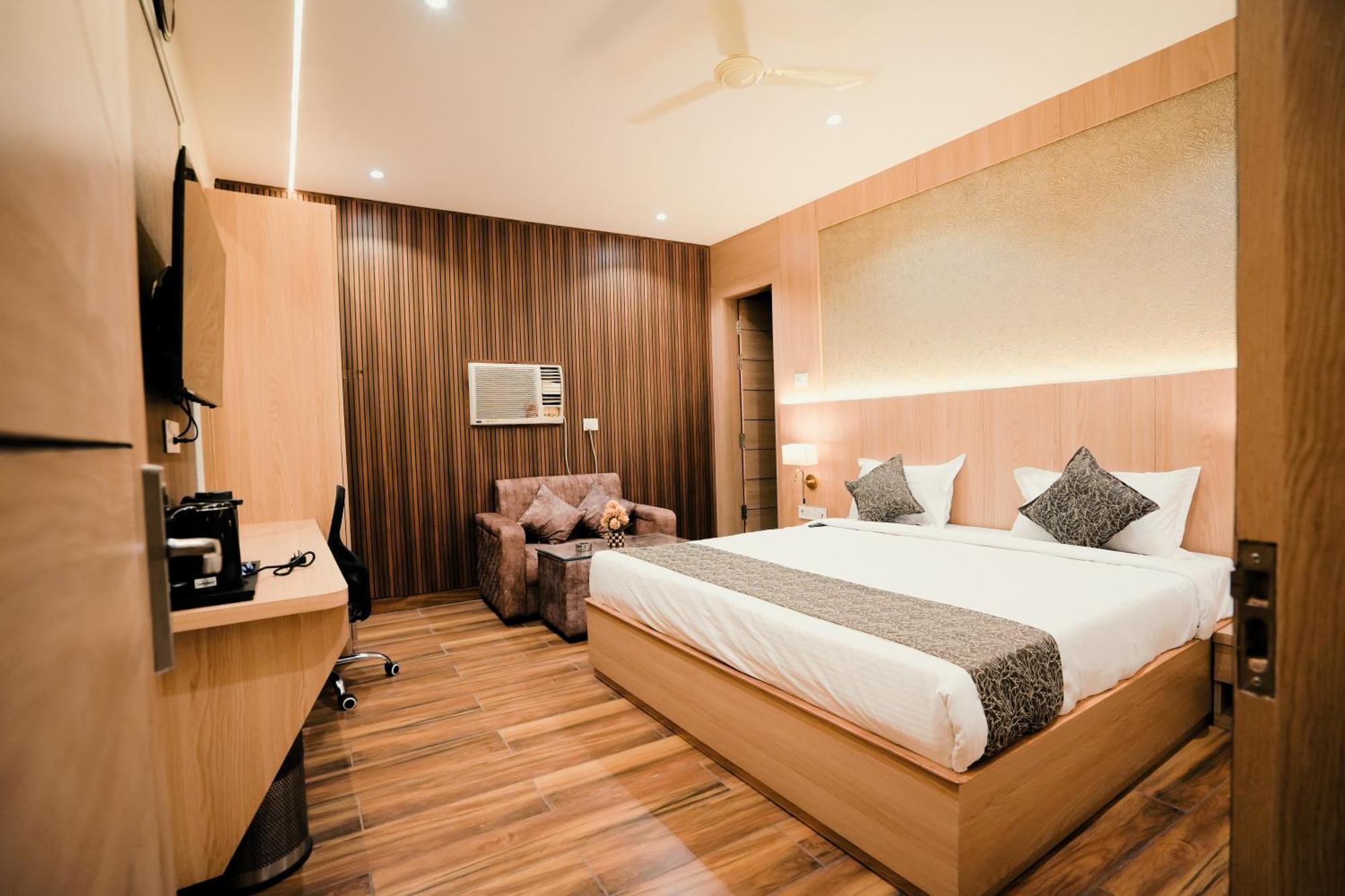 Hotel Jk Palace Allāhābād Junction Exteriér fotografie